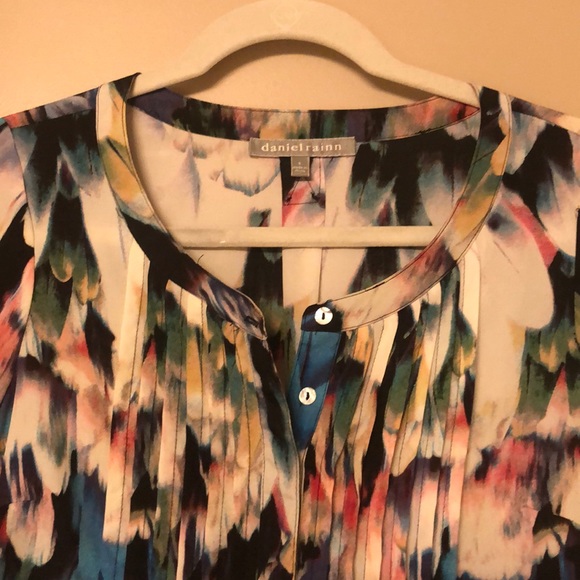 Floral Blouse - Picture 2 of 4